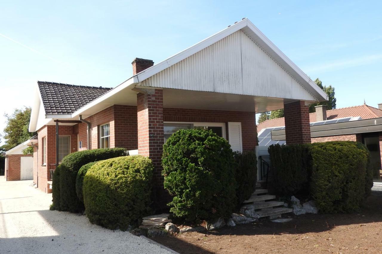 T Sutterhuisje, Zalig Slapen Aan Het Donkmeer Exterior photo